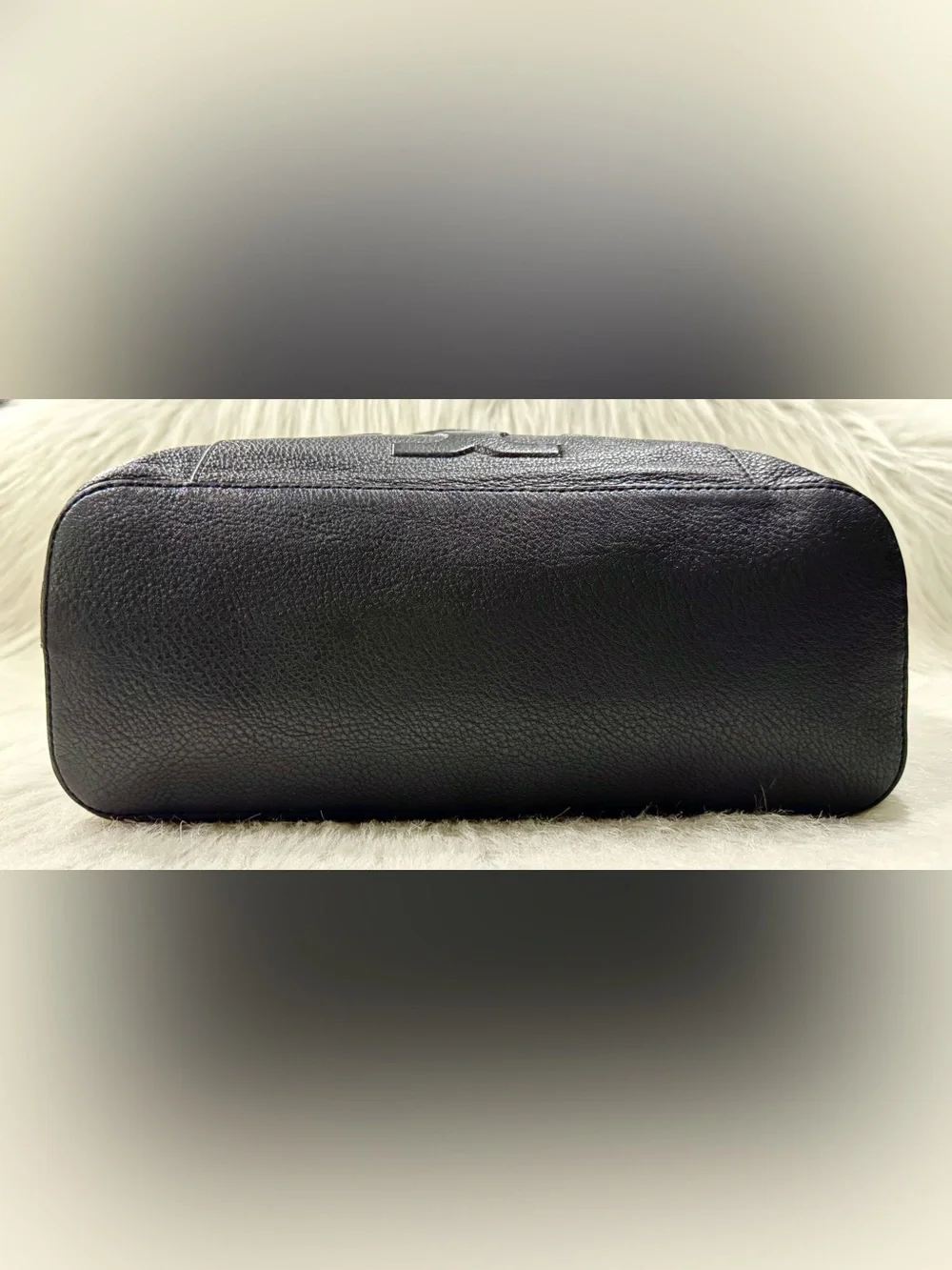 Tory Burch Bombe T Slouchy Satchel Soft Pebbled Leather Black VGUC